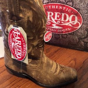 Brand New (never worn) Cowgirl Boots (Laredo)